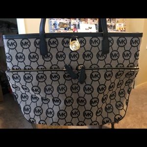 Michael Kors bag